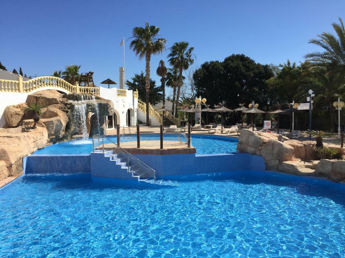 Bungalow Imperial Calp Exterior foto